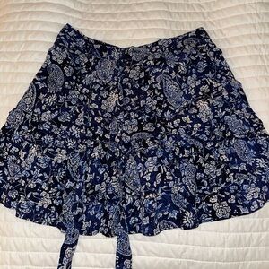Forever 21 Floral Blue and White Skirt